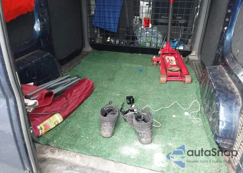 2013 Nissan Nv200 Sv z USA, uszkodzony, nr VIN 3N6CM0KNXDK693553